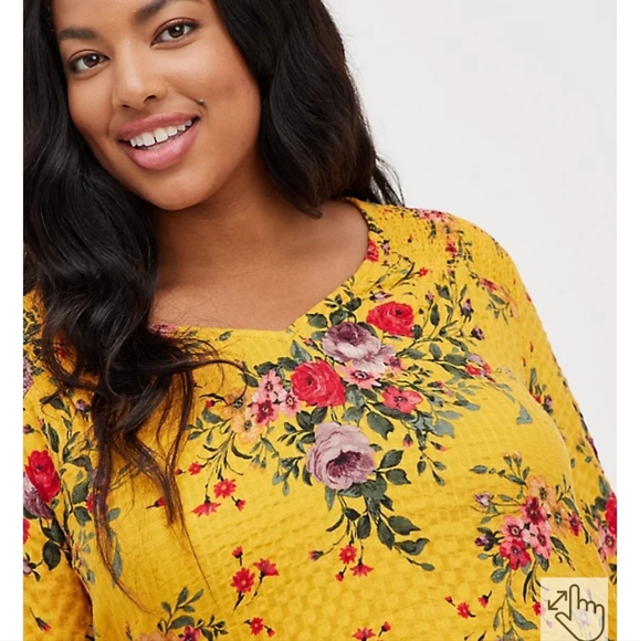 Torrid Yellow Floral Crinkle Blouse Size 3 - Picture 4 of 9